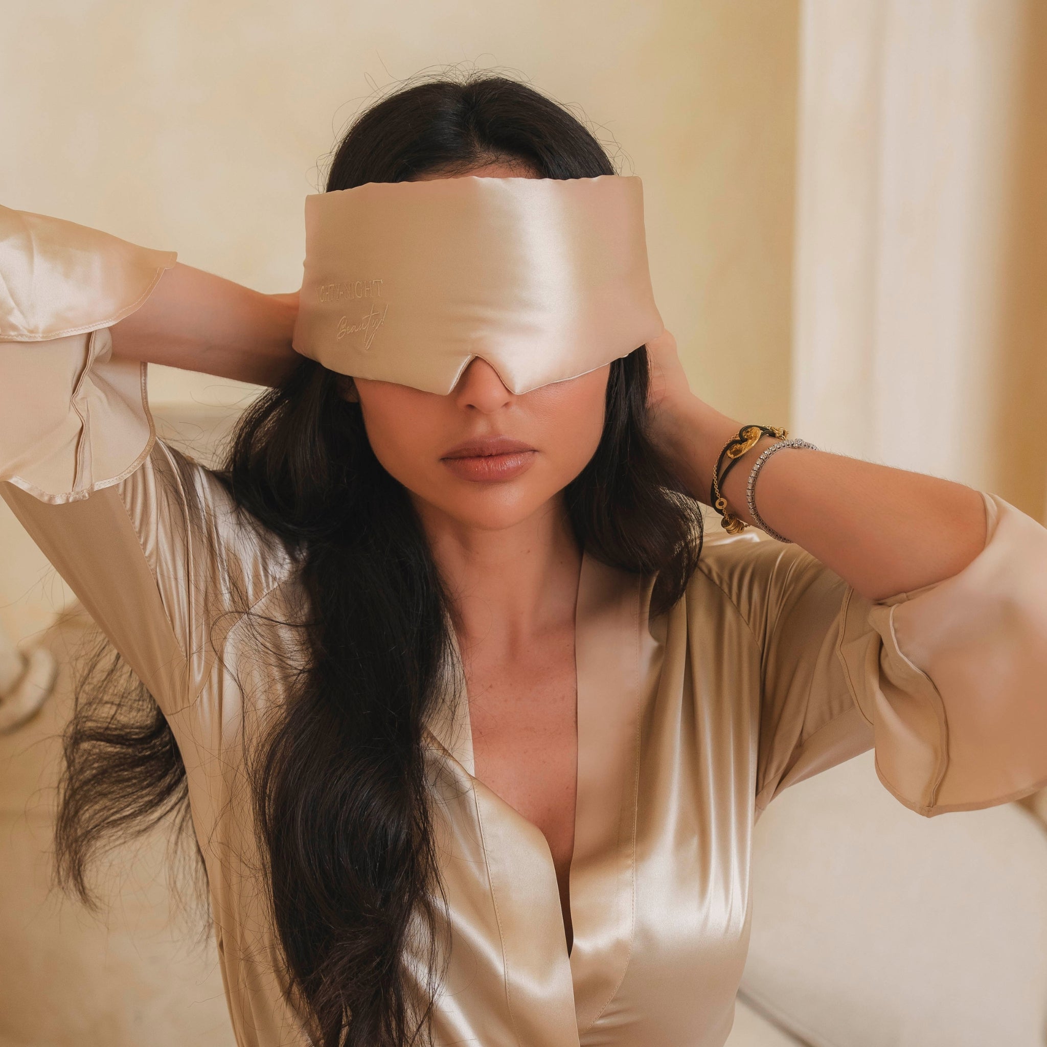 Nighty-Night Beauty Silk Blackout Mask