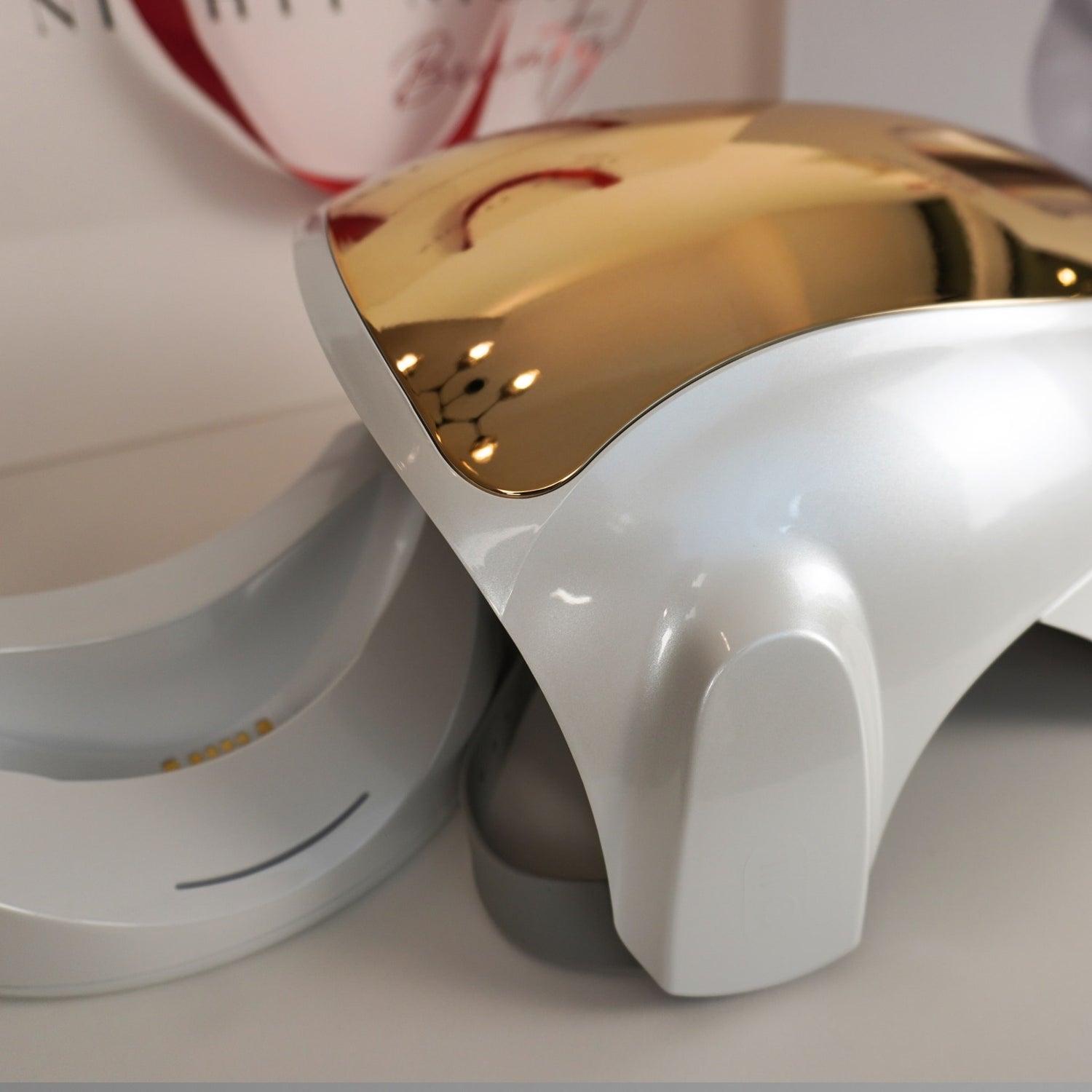 red-light-therapy-face-mask-for-face-and-neck-adjustable-Nighty-Night-Beauty